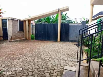 A picture of House