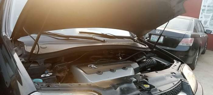 A picture of Acura MDX 206
