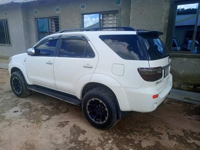 used toyota fortuner