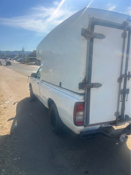used nissan hardbody