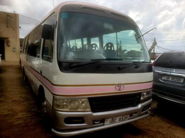 A picture of Mini bus coaster for sale 80millions call 0755622807