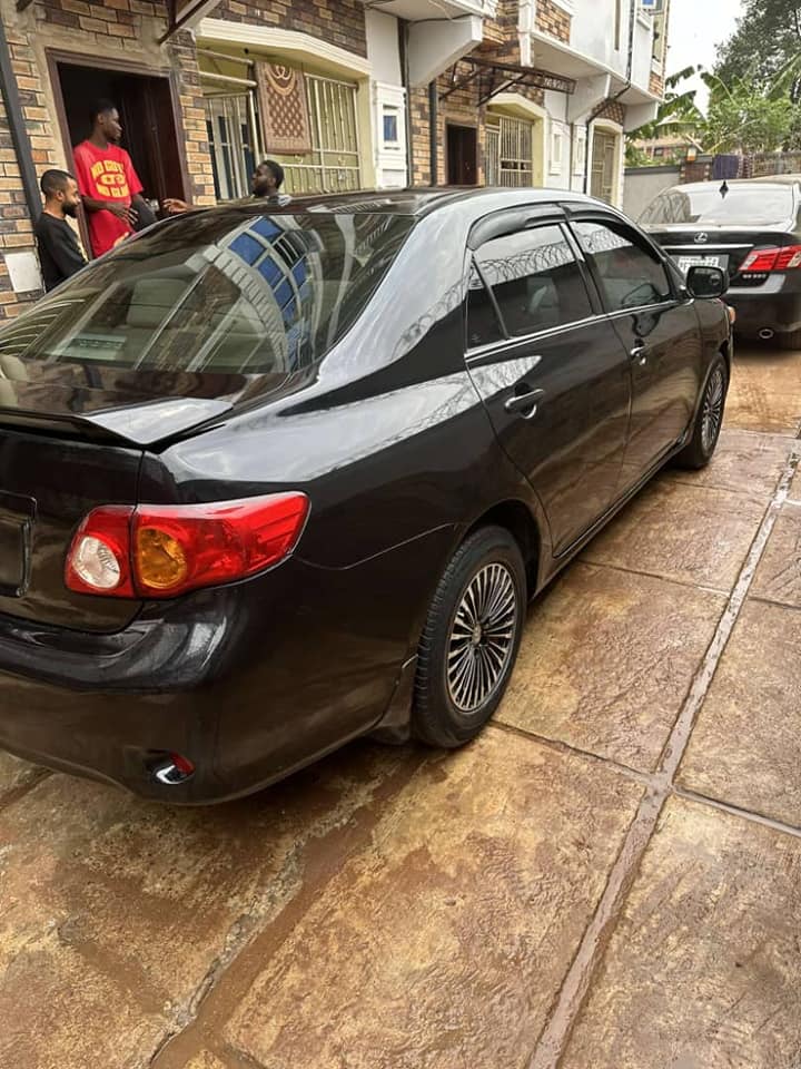 A picture of Super clean 2010 korokoro Corolla Clean and spotless
