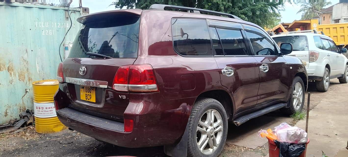 A picture of Toyota Land Cruiser 2009