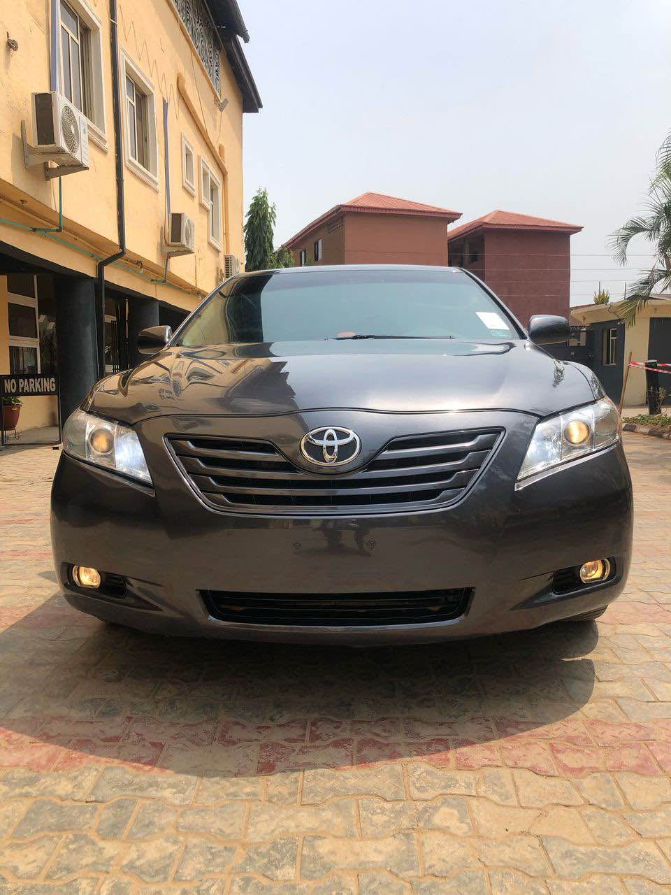 A picture of 2008 TOYOTA CAMRY LE Muscle