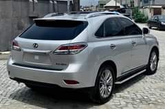 A picture of KINZZYAUTO S 08109018982 13 200 000 Refer and earn REGISTERE