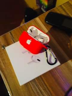 airpods