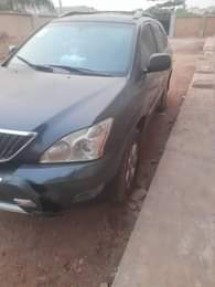 A picture of Rx350 2008 model flash on first body buy and drive