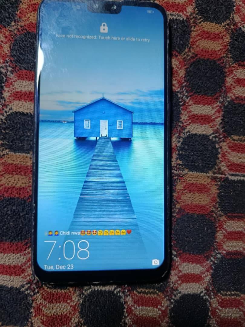 A picture of HUAWEI Y9 2019