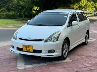 A picture of TOYOTA WISH