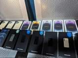 A picture of ALL SAMSUNGS AND IPHONES