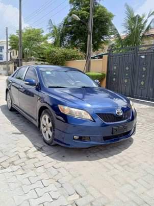 A picture of 2008 TOYOTA CAMRY