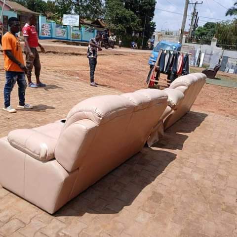 A picture of Sofasets