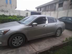 A picture of Distress 2009 accord 4plug 2019 on custom paper valid paper