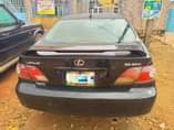 A picture of Lexus es300 with everything working perfectly 1 6m last Lagos