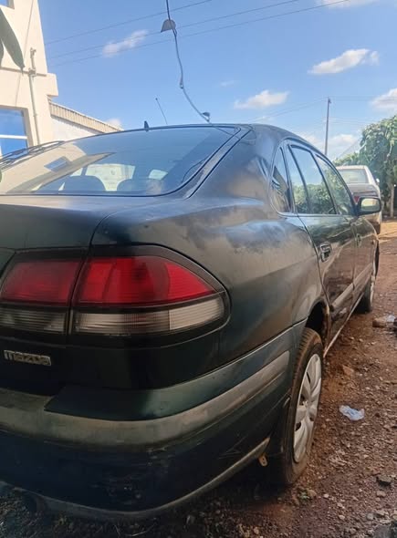 A picture of Mazda 626 Automatic