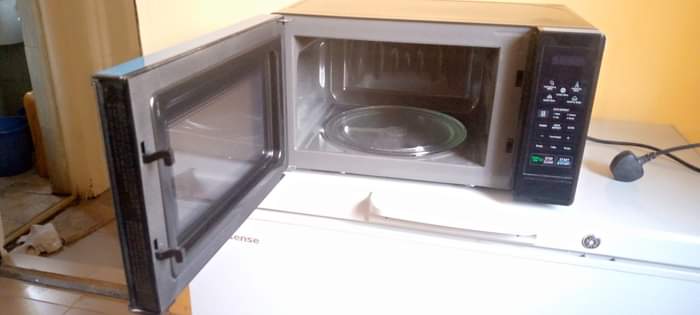 A picture of MICROWAVE OVEN