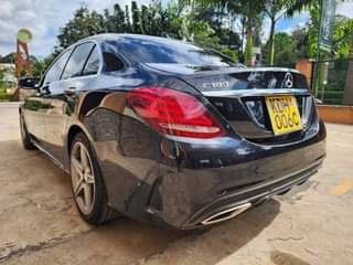 A picture of MERCEDES BENZ C180