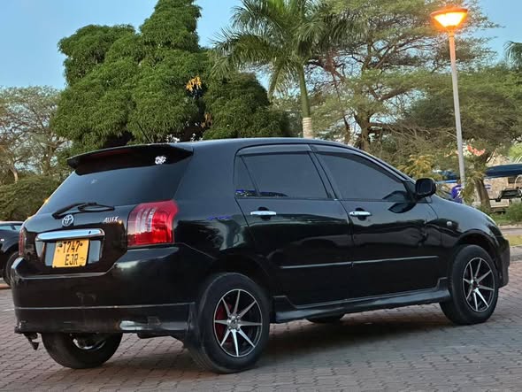 A picture of TOYOTA ALLEX