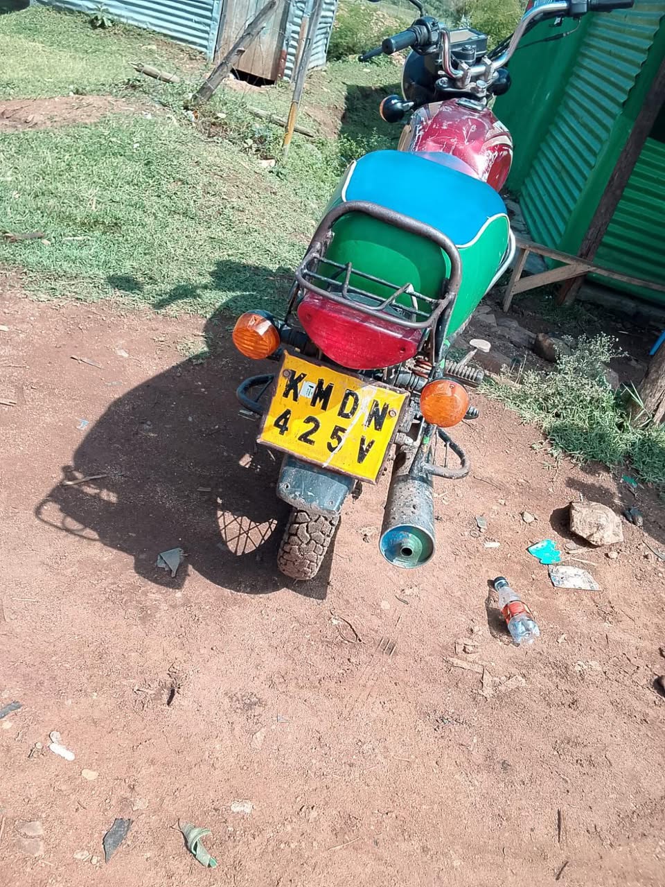 bajaj boxer