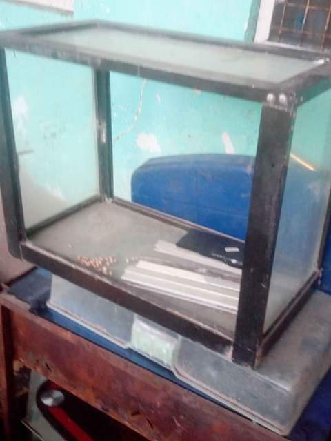 A picture of Kabati la alminium