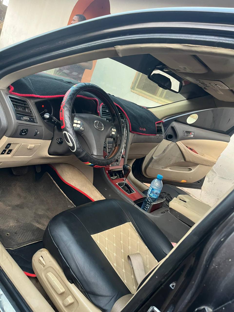 A picture of Ex 350 Lexus