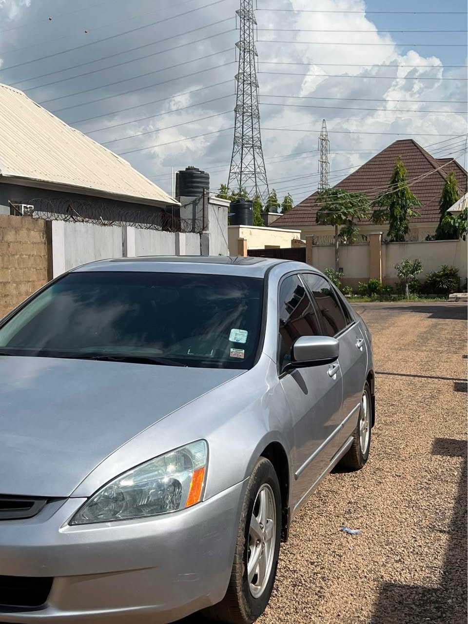 A picture of SARI DEAL SUPER CLEAN USED HONDA ACCORD EOD WITH UNTAMPARED