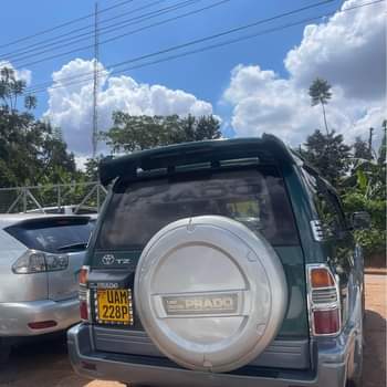 A picture of Toyota Land Cruiser tx diesel