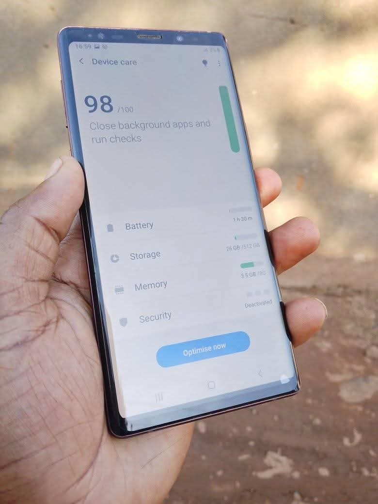A picture of Samsung Galaxy note 9 512gb