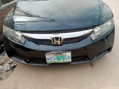 A picture of Honda civic 09 010