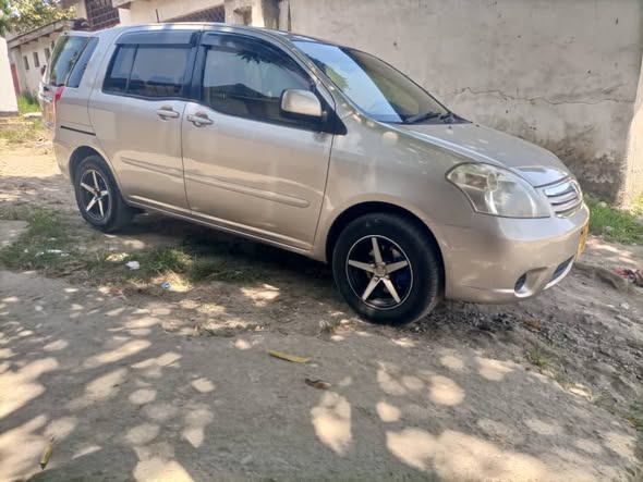 A picture of TOYOTA RAUM