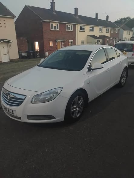 vauxhall insignia