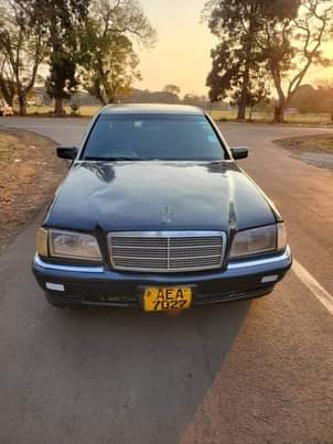 classifieds/cars mercedes