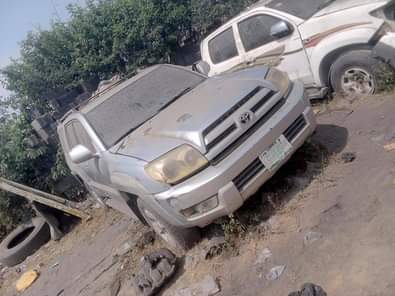 A picture of Hurry hurry hurry Toyota 4 runner Complete pure first body