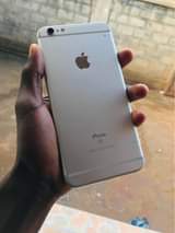 A picture of iPhone 6s Plus 16Gb at 250k