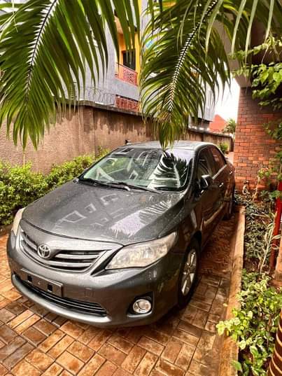 A picture of 2012 TOYOTA COROLLA EXTREMELY BELGIUM GRADE Everything Pristine ORIGINAL DOCUMENT
