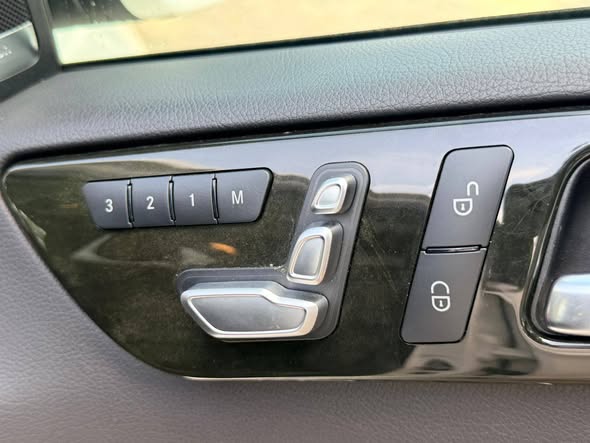 A picture of Mercedes Benz GLE