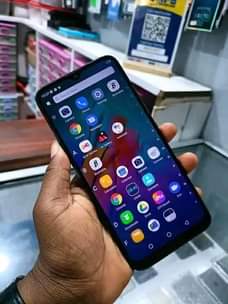 A picture of INFINIX HOT8 32GB BATTERY 5000mAh 4GLITE SIM HAIN KIPENGER CHOCHOT