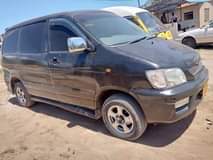A picture of TOYOTA NOAH