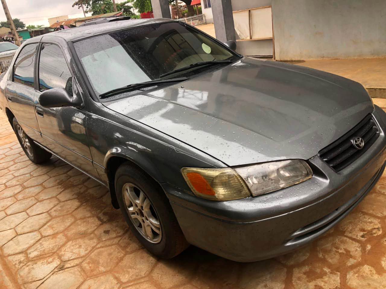 A picture of 2002 Toyota Camry Drop Light