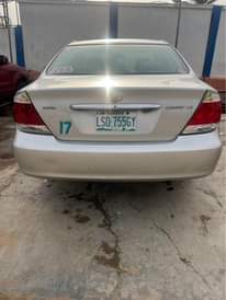 A picture of TOYOTA CAMRY 2006