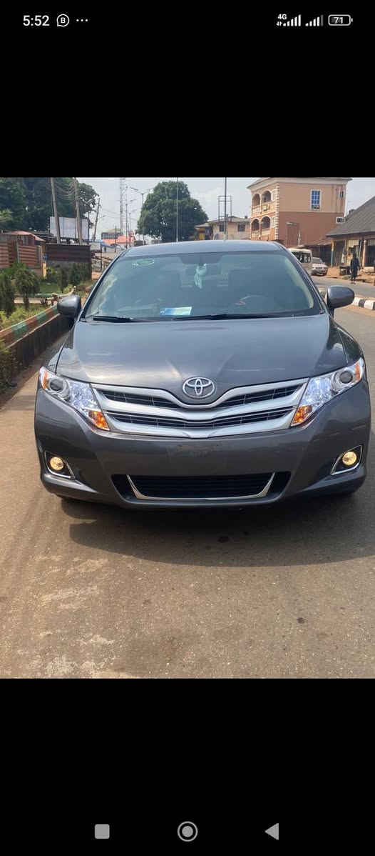 A picture of Belgium standard Venza Awka Emmyb