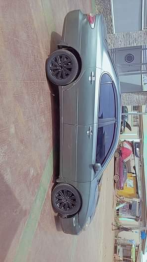 A picture of 2005 ES 330 Dealer s deal Everything working perfectly Nothing