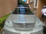 A picture of Xtreamly clean 2005 toks standard RX330 everything functional buy and