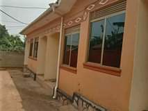 houses kireka