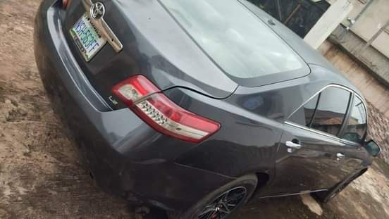 A picture of 2010 Toyota Camry 4plug 2010