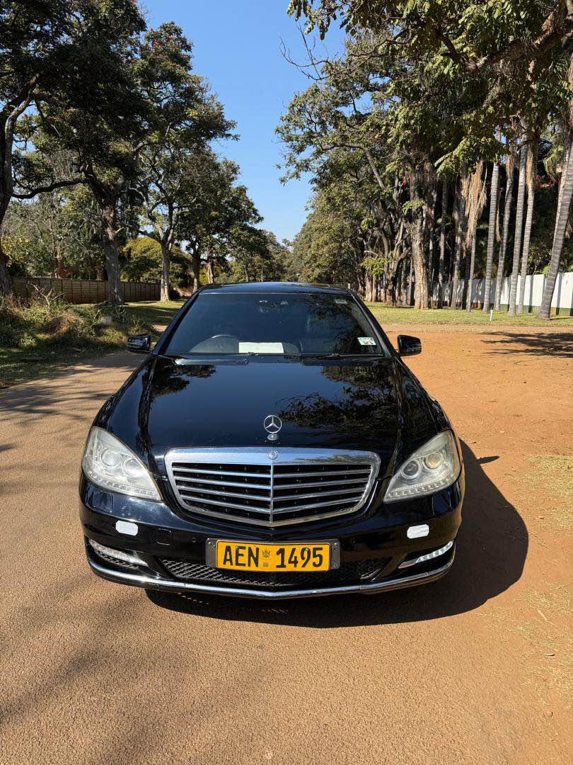 classifieds/cars mercedes