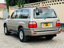A picture of Land Cruiser CYGNUS