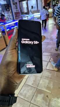 A picture of Samsung galaxy S8 plus