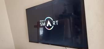 A picture of Hisense tv 43 inches smart frameless with Bluetooth for sell