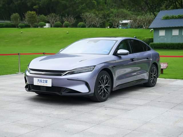 A picture of 2024 BYD HAN EV
